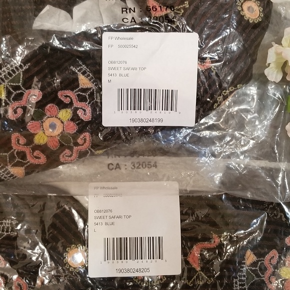 🌷BOHO!🌷HIGHLY EMBELLISHED FP HALTER TOP🌷 - Picture 8 of 8